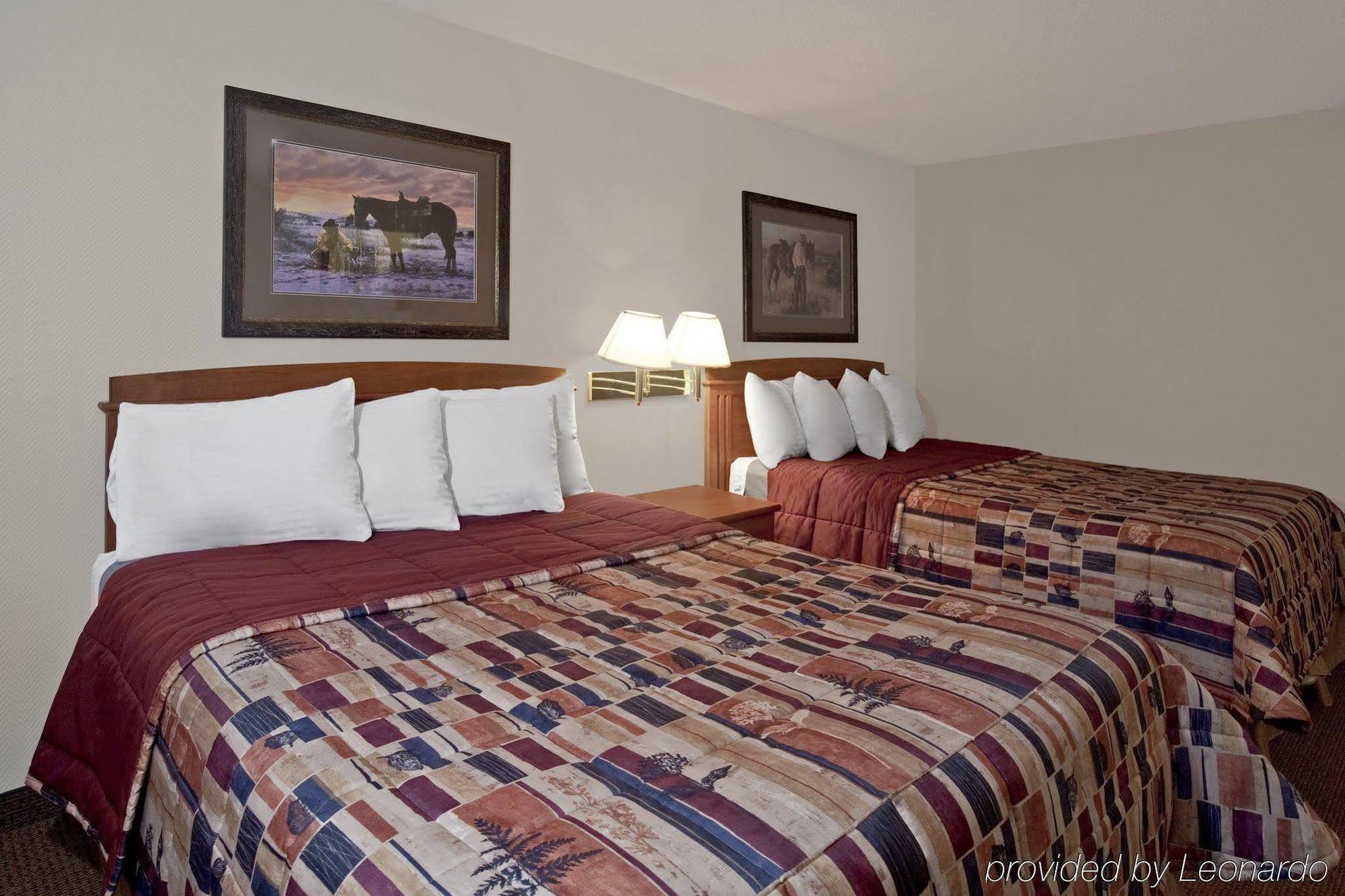 Best Western Plains Motel Wall Phòng bức ảnh